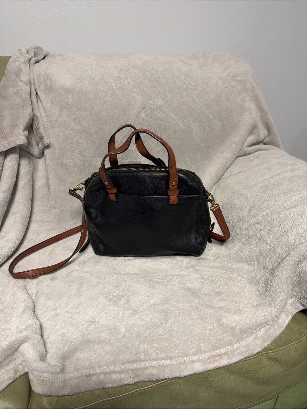 Fossil Genuine Leather Rachel Satchel / Crossbody Bag – Black & Cognac Brown